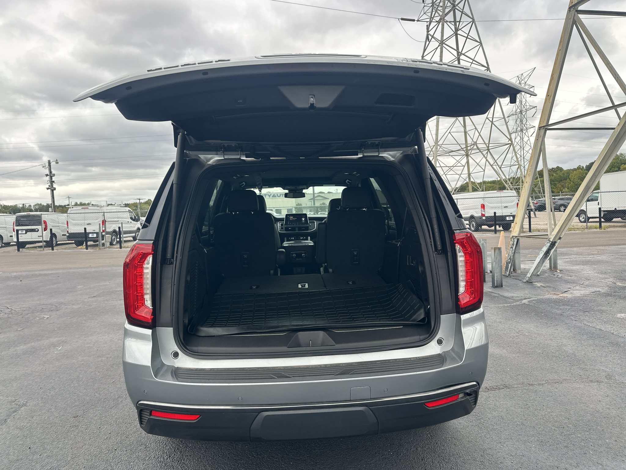 Used 2023 GMC Yukon SUV