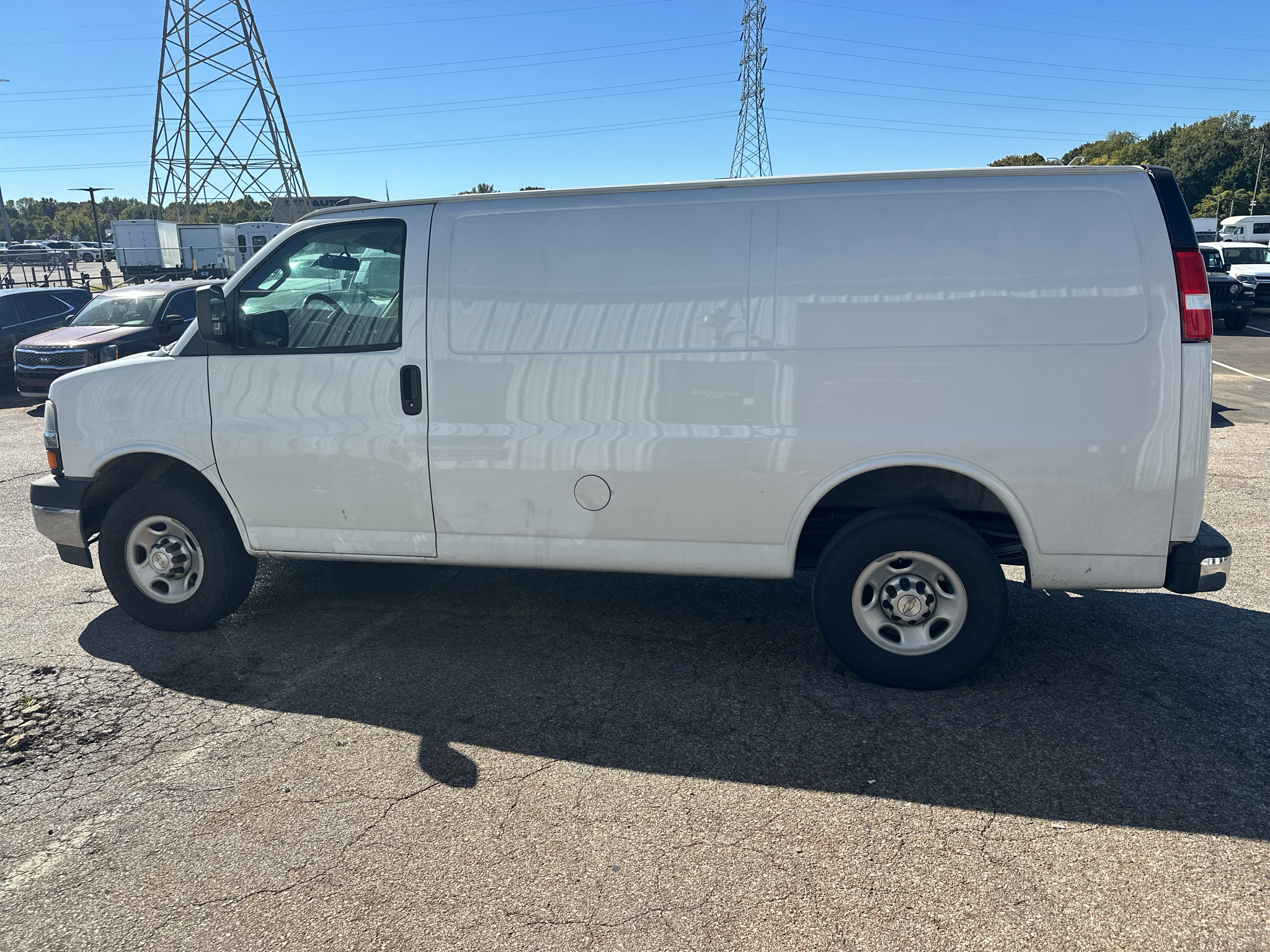 Used 2022 Chevrolet Express 2500 Van