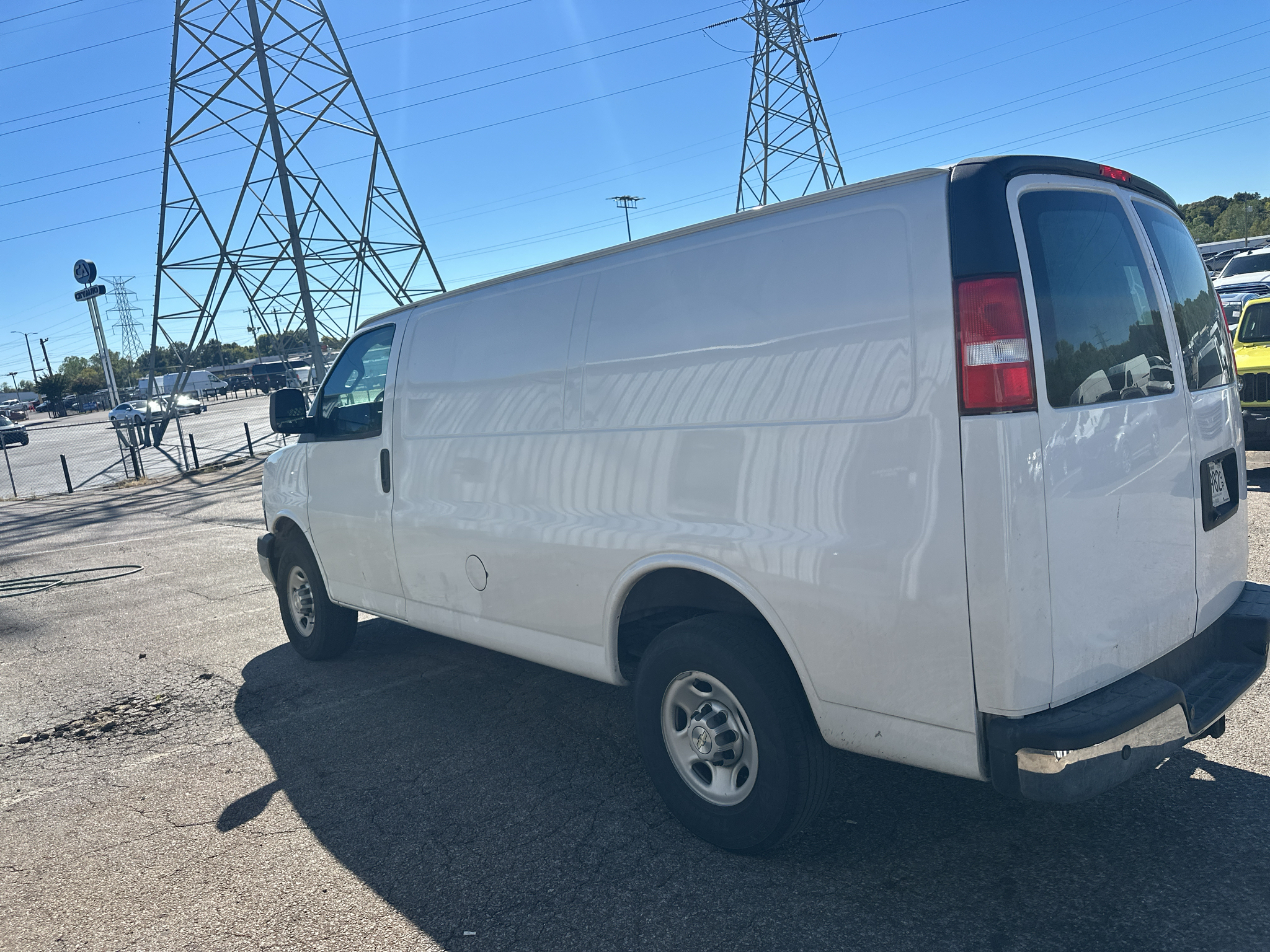 Used 2022 Chevrolet Express 2500 Van