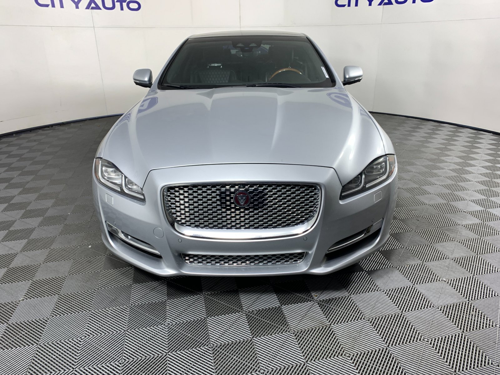 Used 2019 Jaguar XJ Sedan