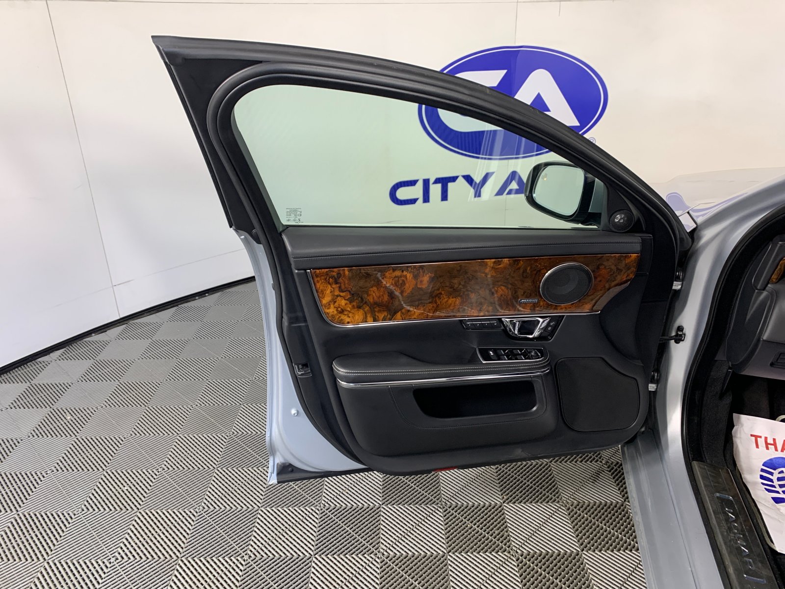 Used 2019 Jaguar XJ Sedan