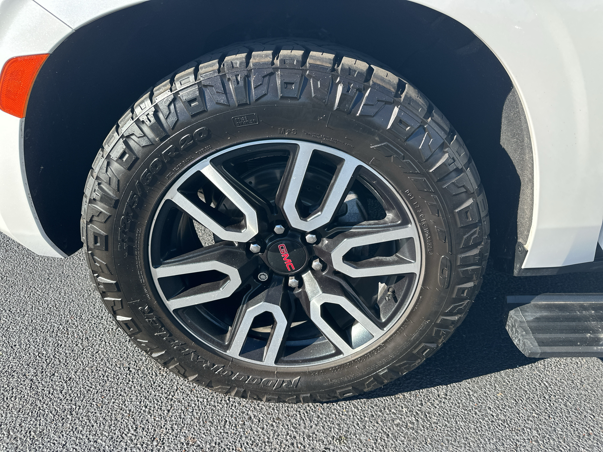 Used 2021 GMC Yukon SUV