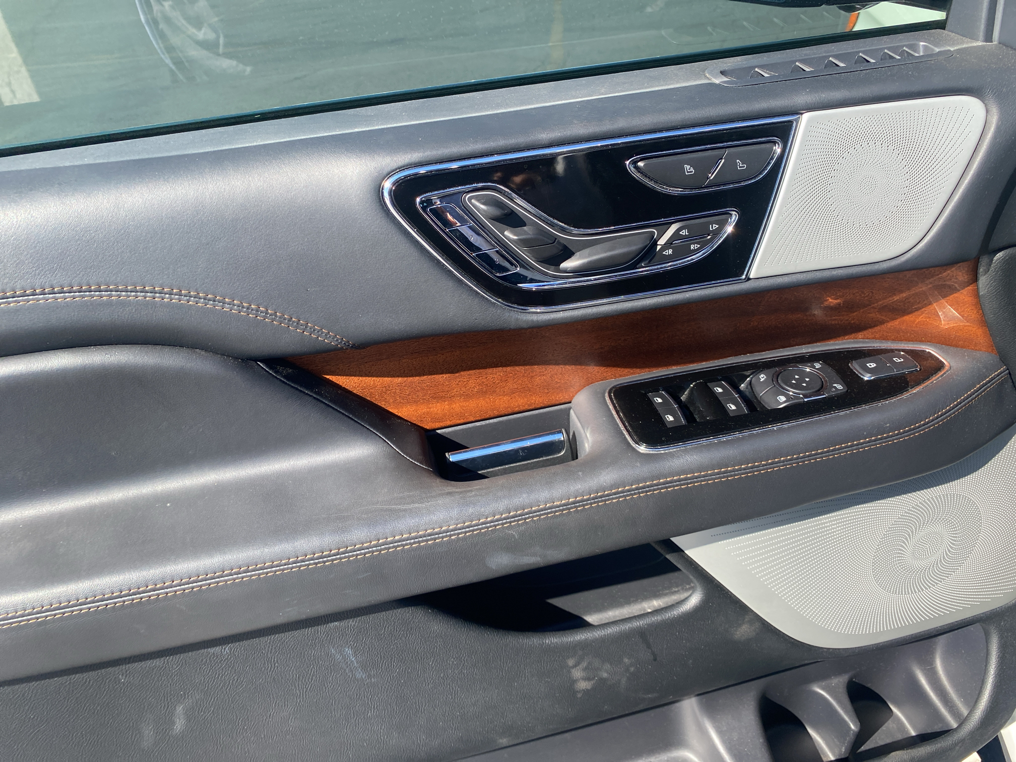 Used 2022 Lincoln Navigator SUV