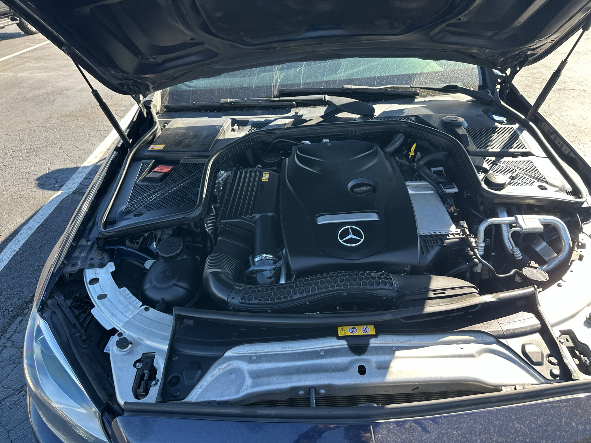 Vehicle photo 16
