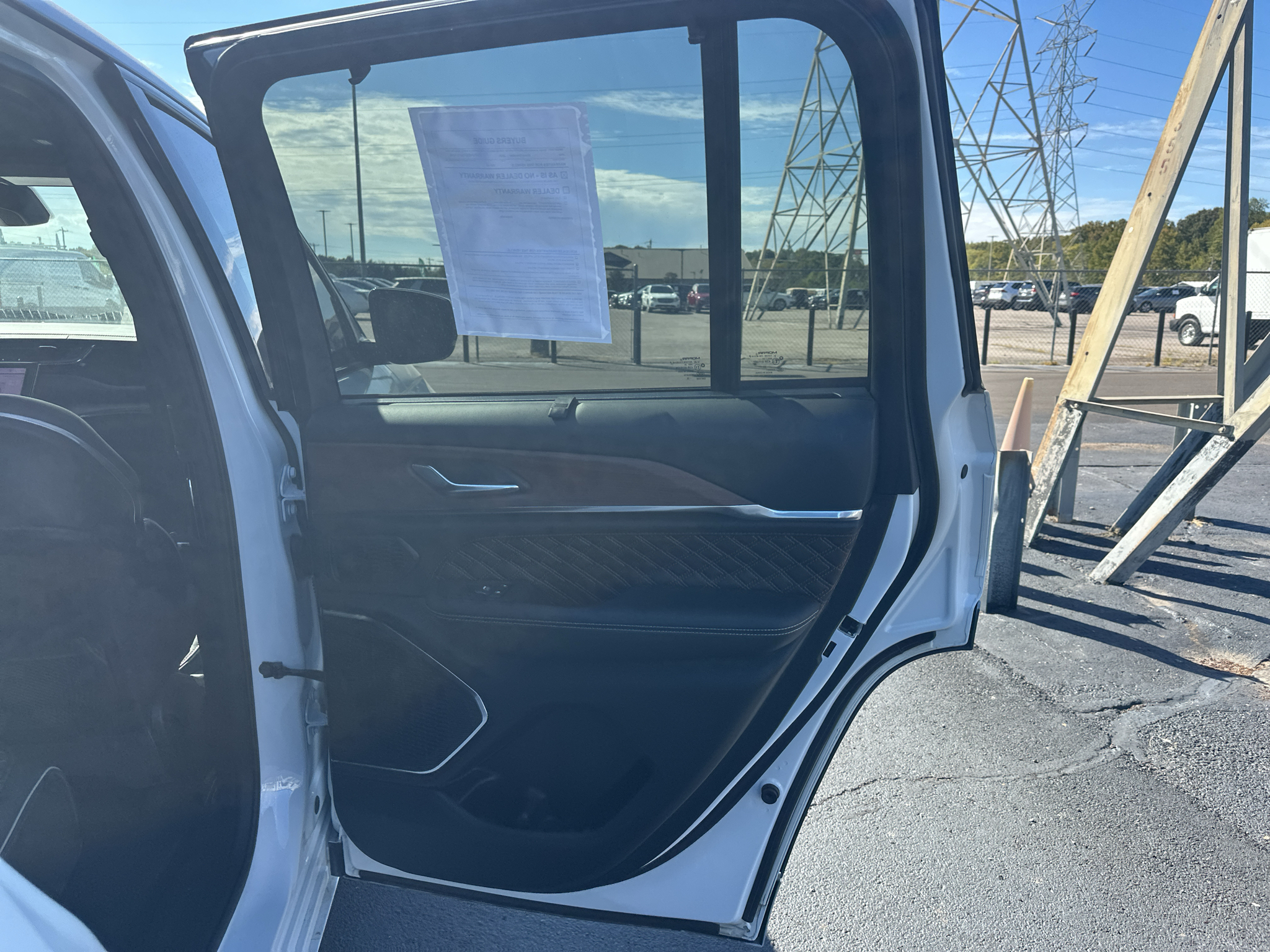 Used 2025 Jeep Grand Cherokee SUV
