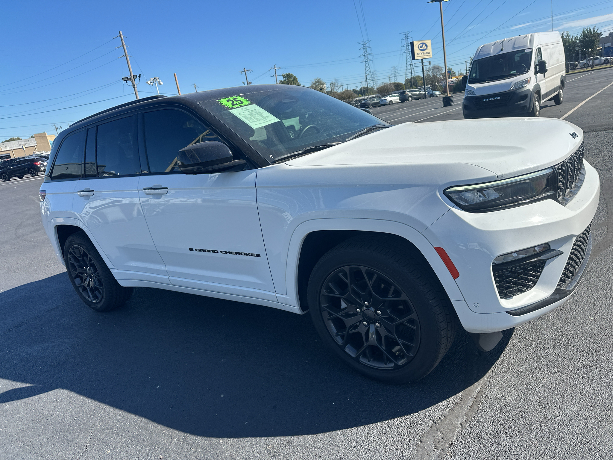 Used 2025 Jeep Grand Cherokee SUV