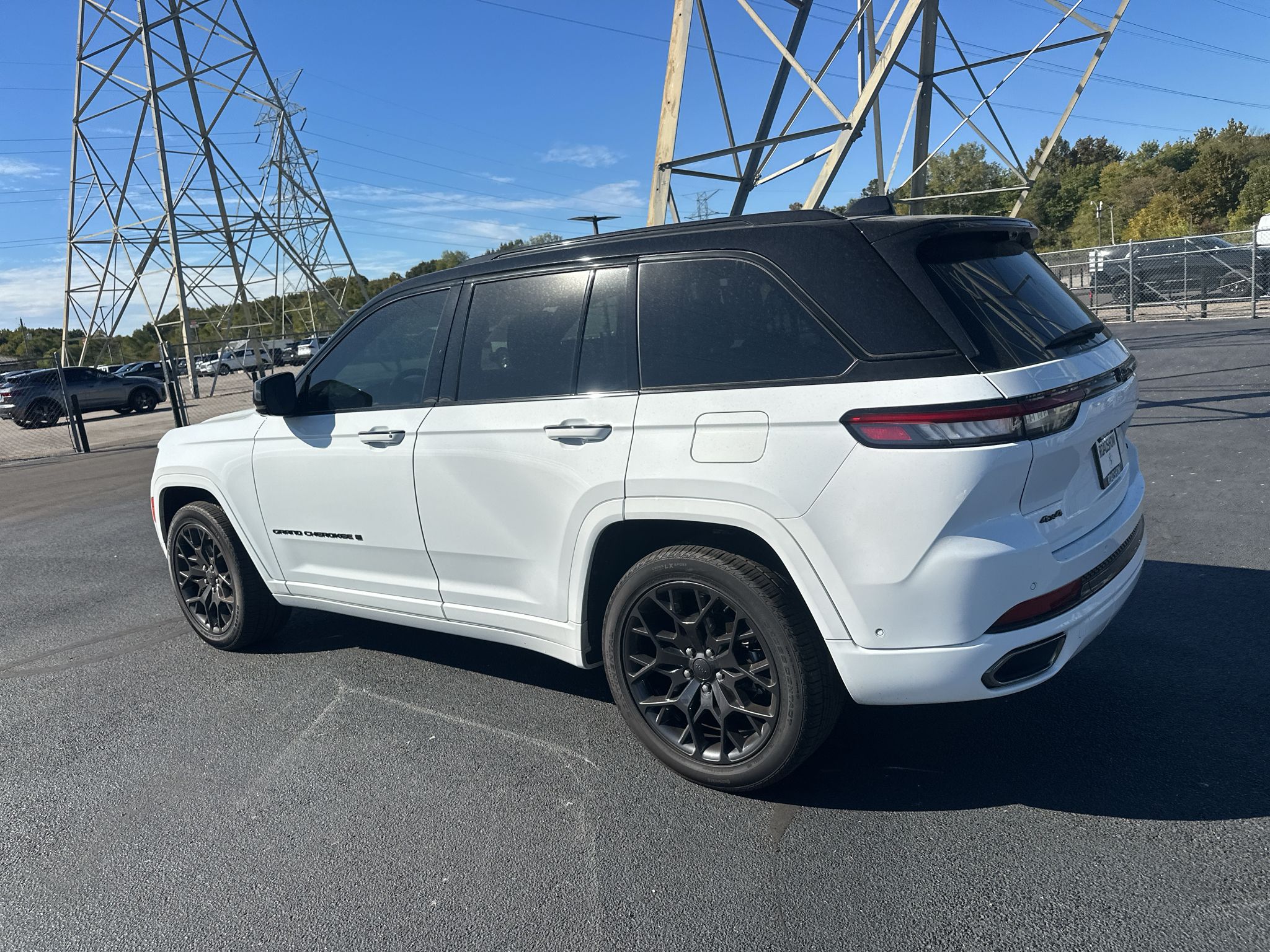 Used 2025 Jeep Grand Cherokee SUV