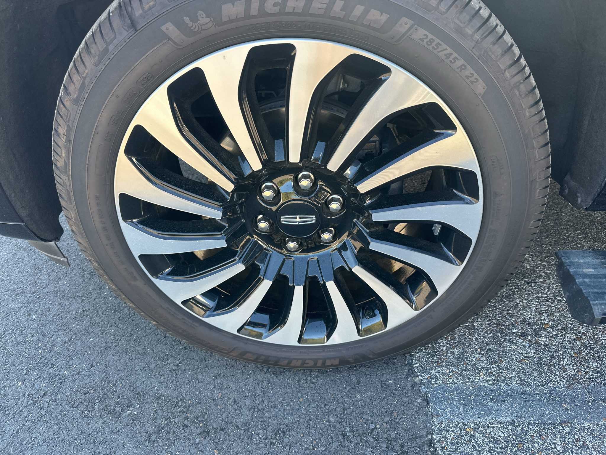 Used 2024 Lincoln Navigator SUV