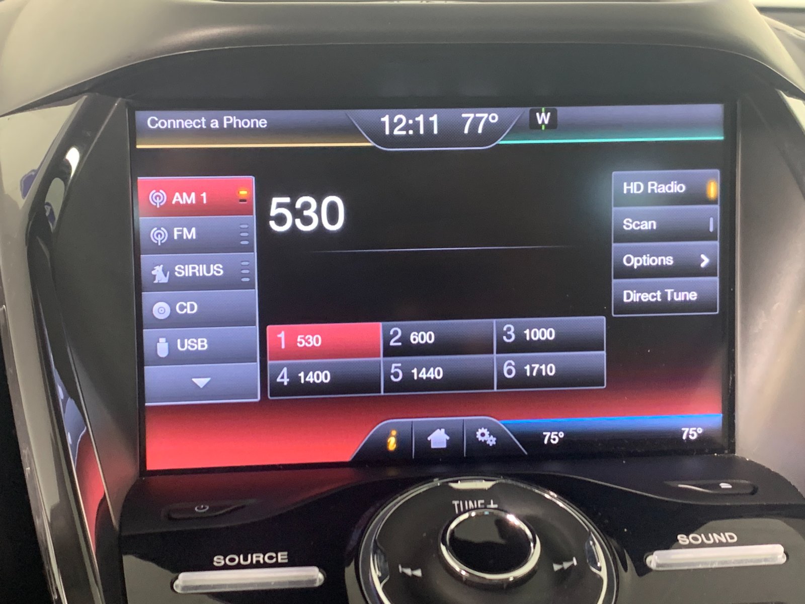 Vehicle photo 27
