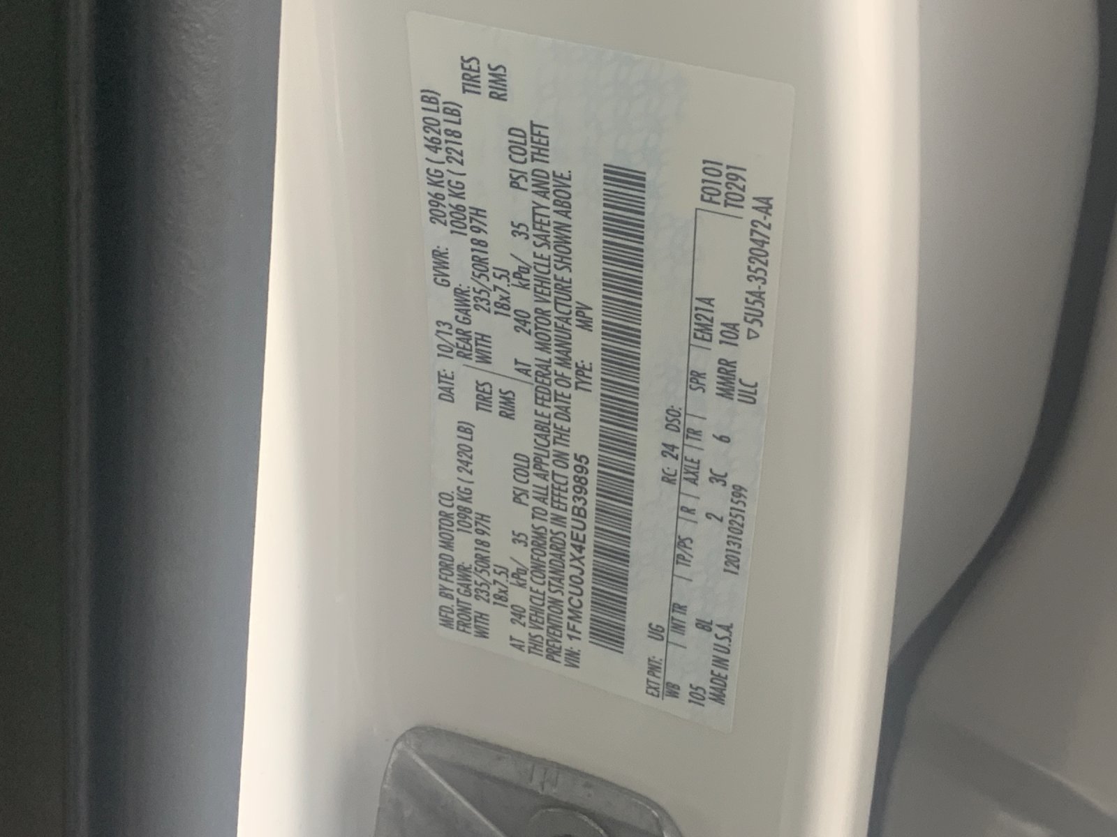 Vehicle photo 12