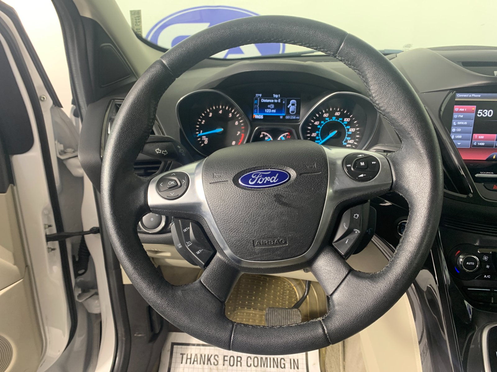 Vehicle photo 21