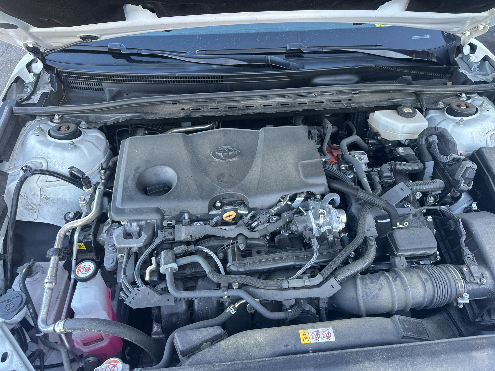 Vehicle photo 19