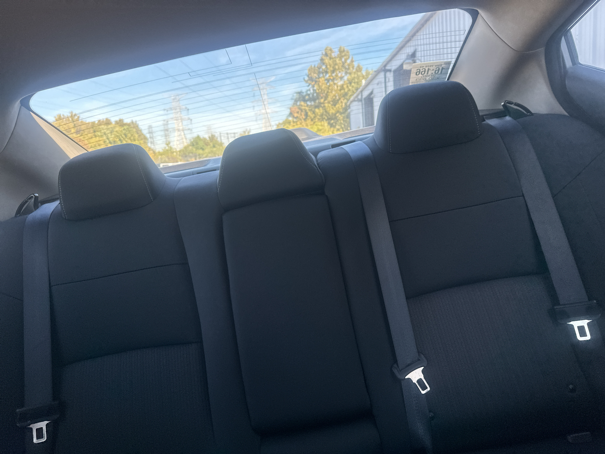 Vehicle photo 14