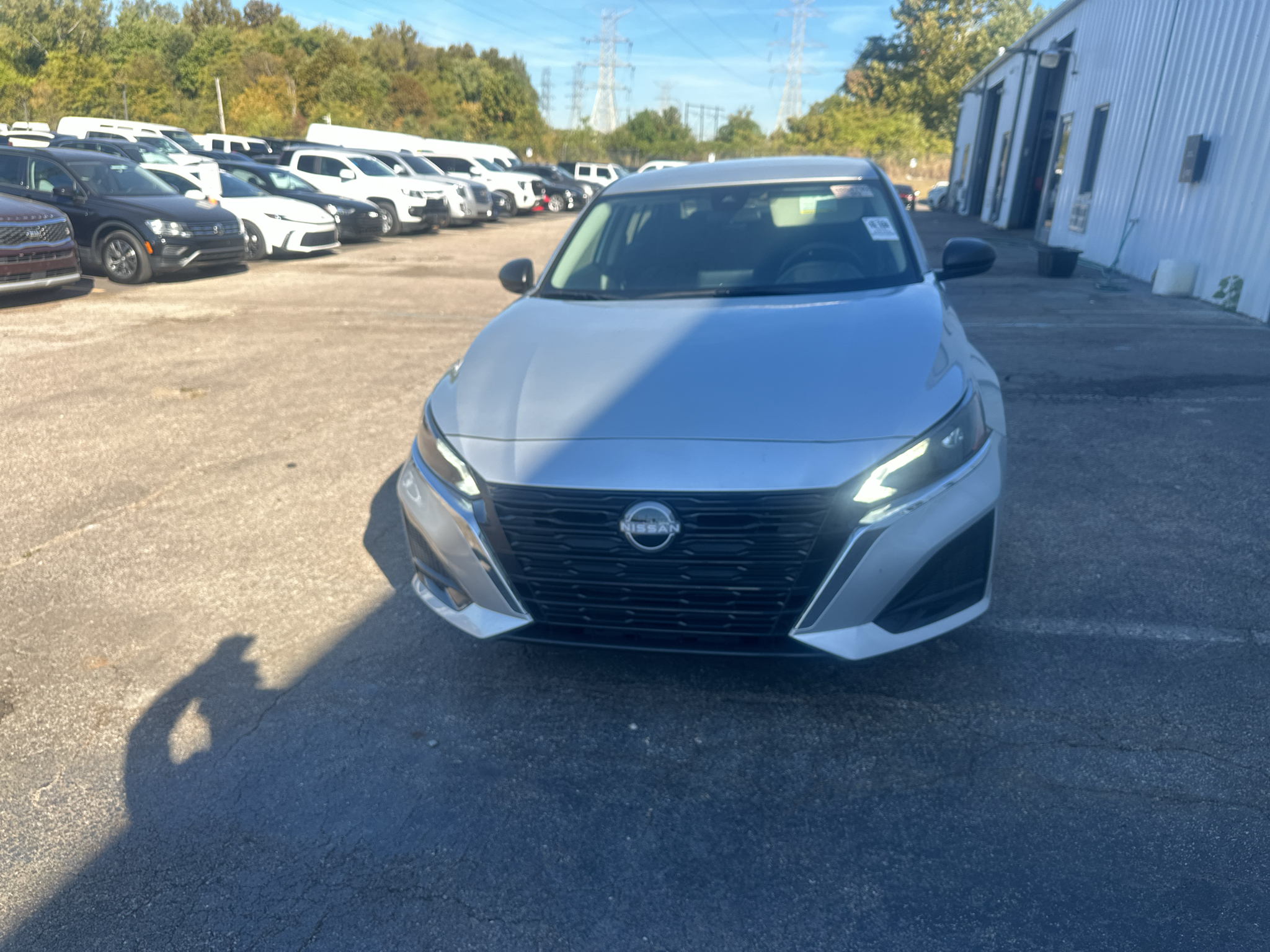2025 Nissan Altima SV