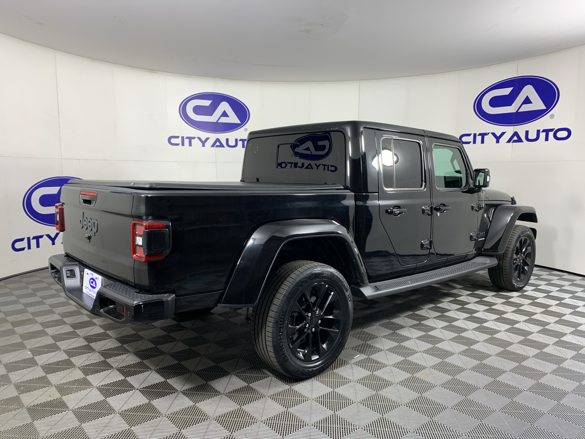 Used 2023 Jeep Gladiator Truck