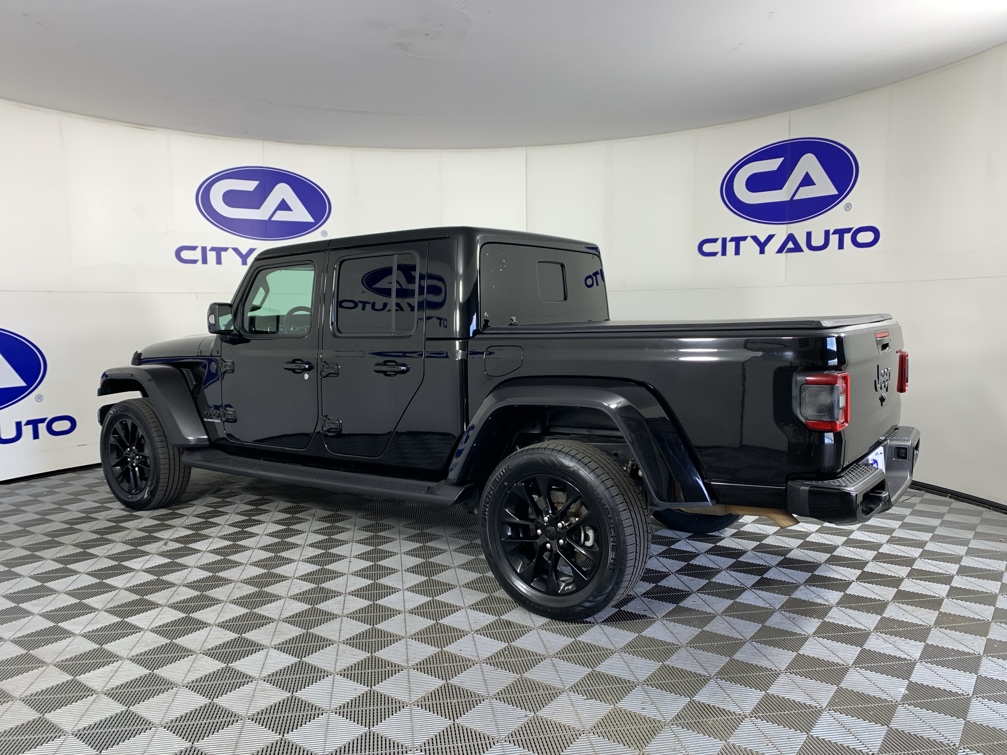 Used 2023 Jeep Gladiator Truck