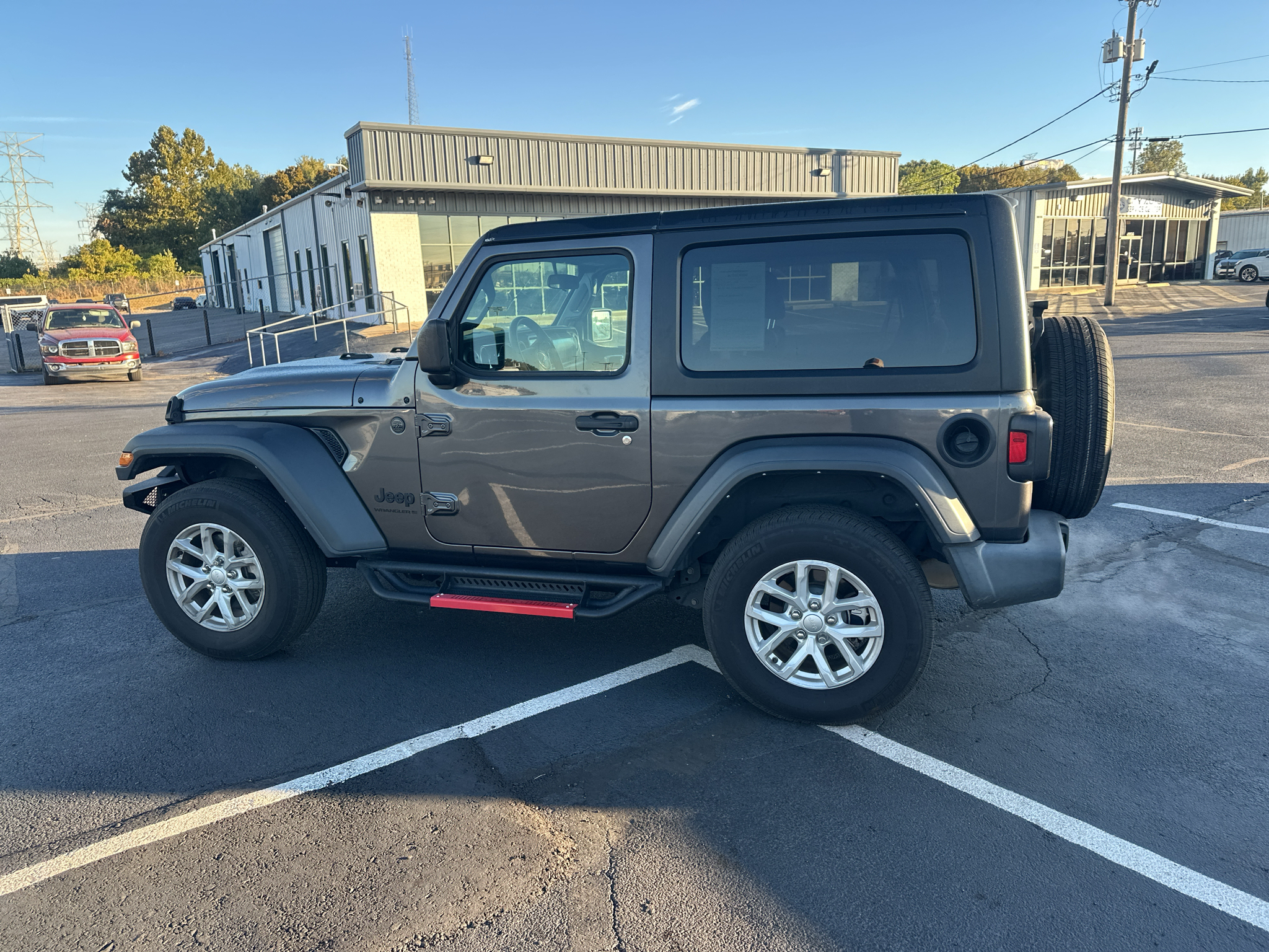 Used 2023 Jeep Wrangler SUV