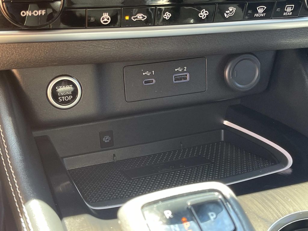 Used 2023 Nissan Rogue SUV