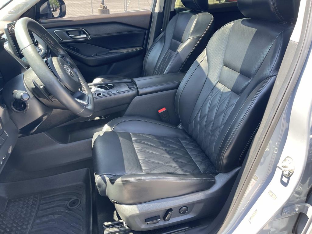 Used 2023 Nissan Rogue SUV