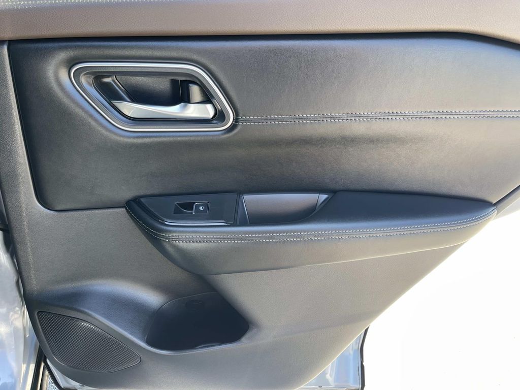 Used 2023 Nissan Rogue SUV