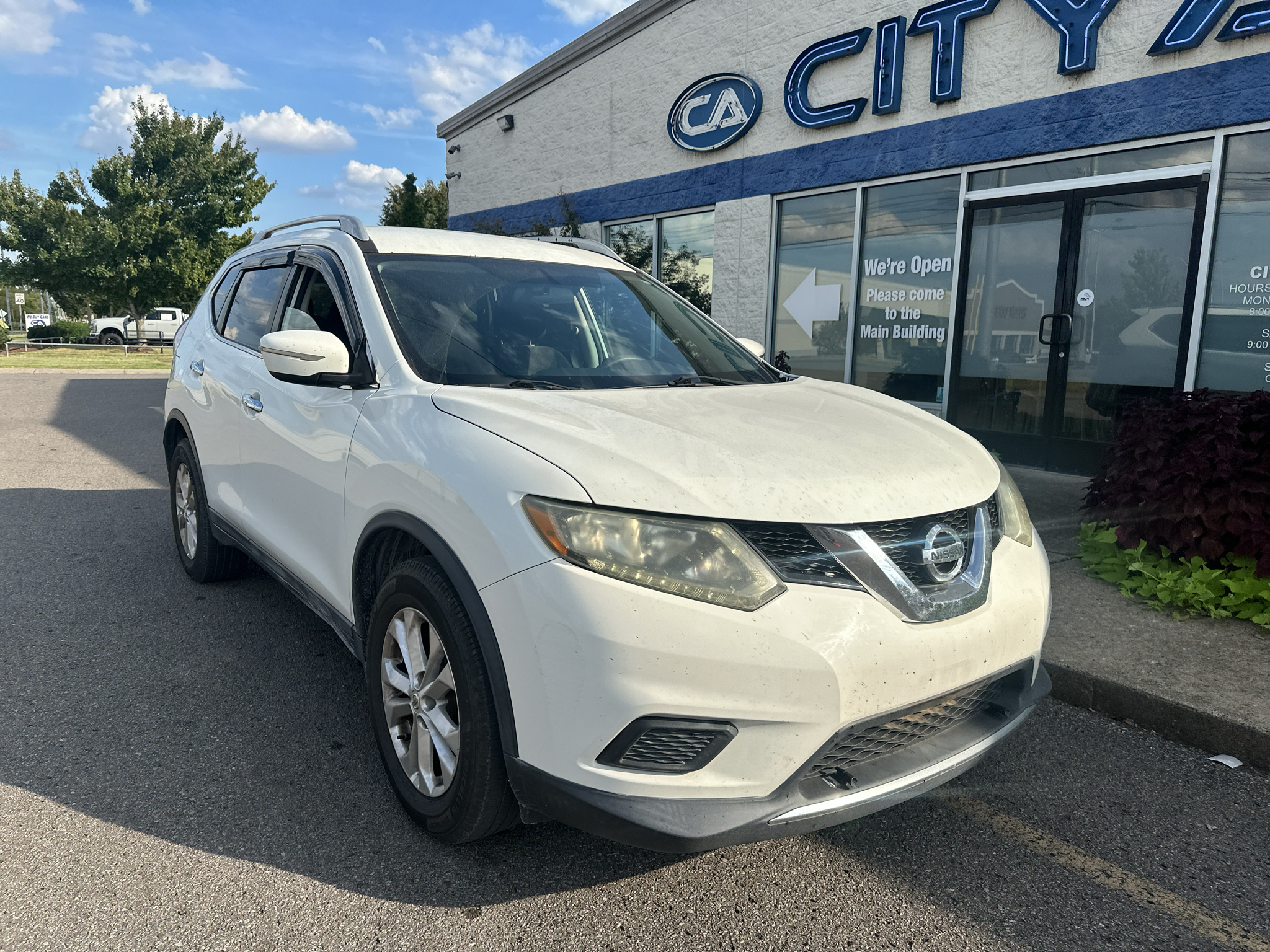Used 2015 Nissan Rogue SV with VIN 5N1AT2MT9FC849865 for sale in Murfreesboro, TN