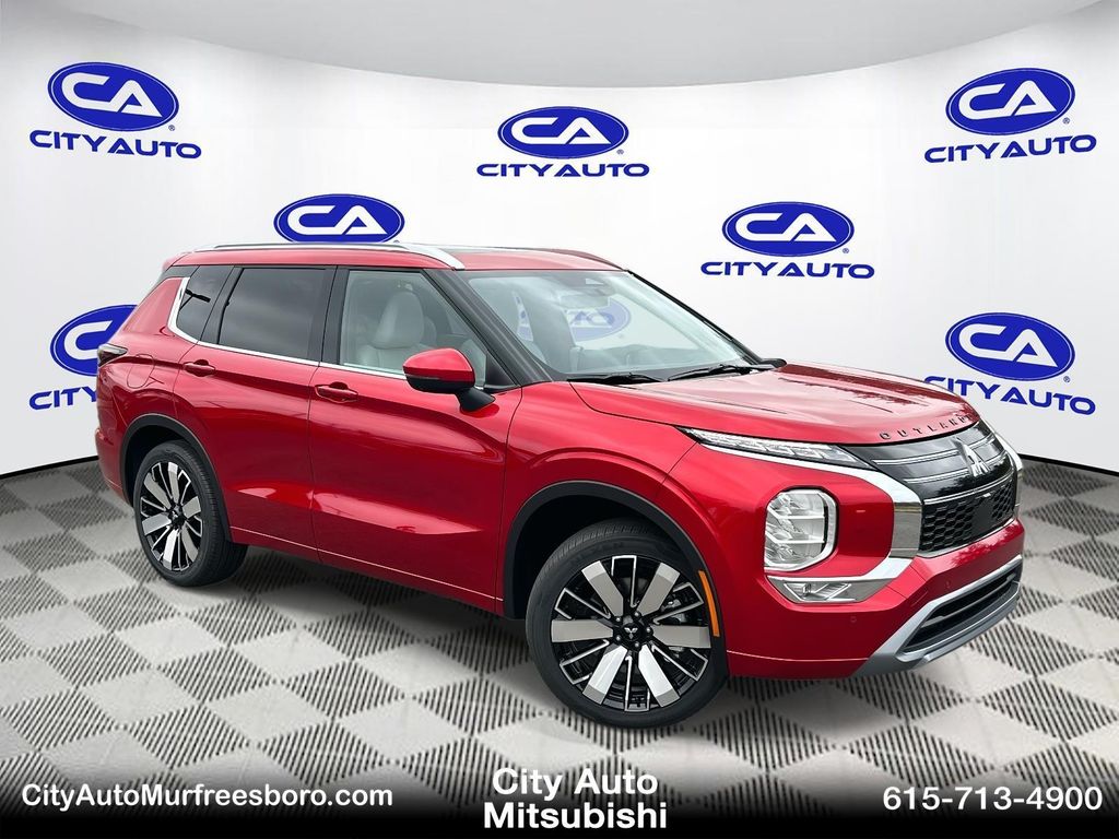 2026 Mitsubishi Outlander SEL's photo