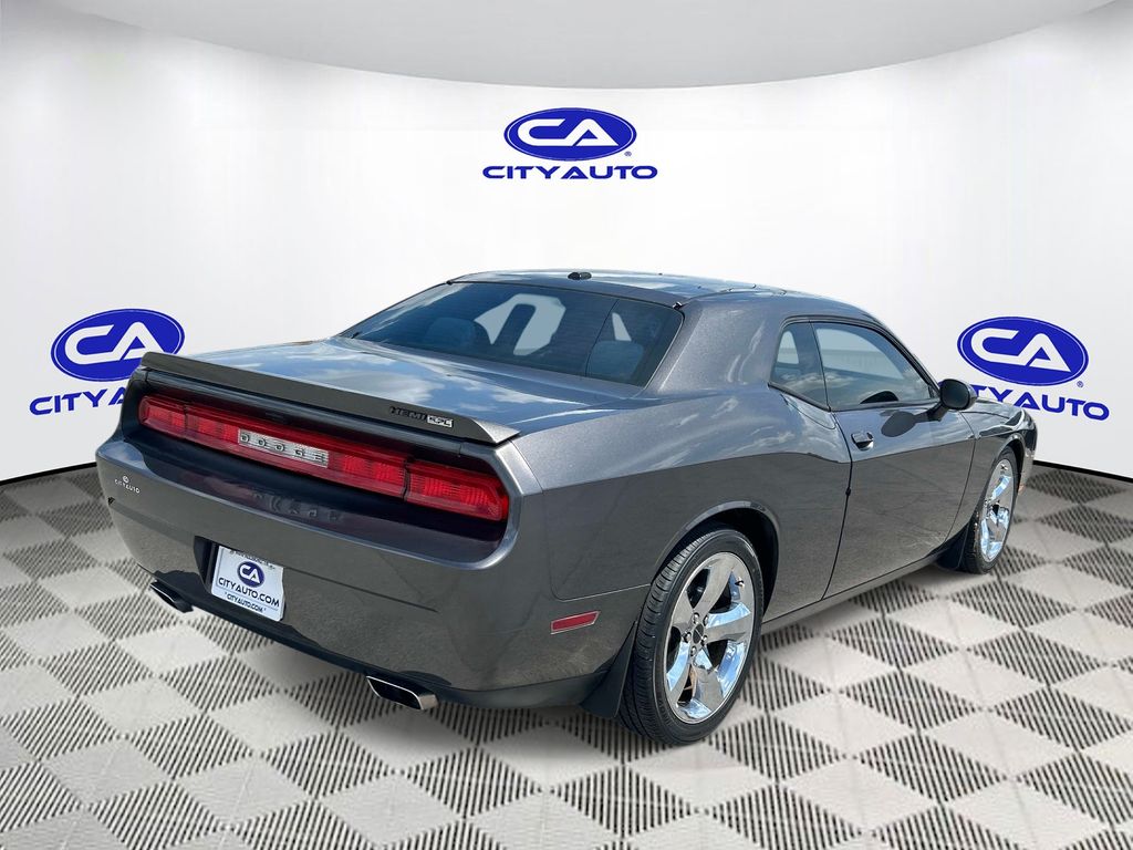 Used 2013 Dodge Challenger Coupe