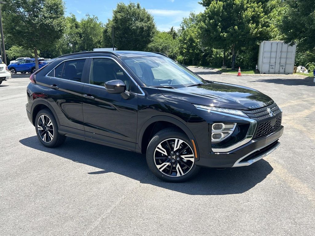 2026 Mitsubishi Eclipse Cross SE S-AWC's photo