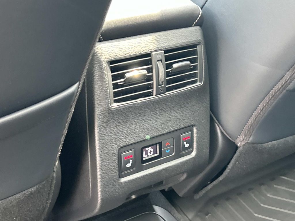 New 2026 Mitsubishi Outlander PHEV SUV