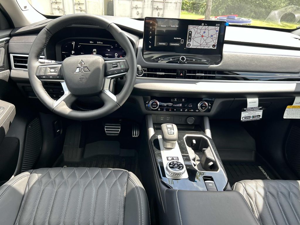 New 2026 Mitsubishi Outlander PHEV SUV
