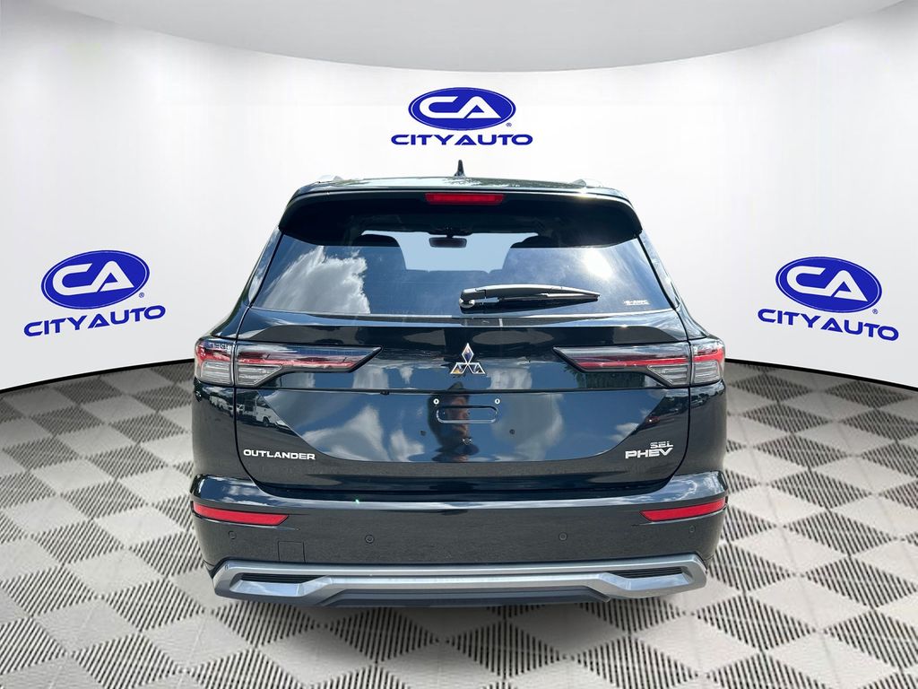 New 2026 Mitsubishi Outlander PHEV SUV