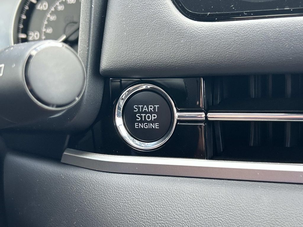 New 2026 Mitsubishi Outlander SUV