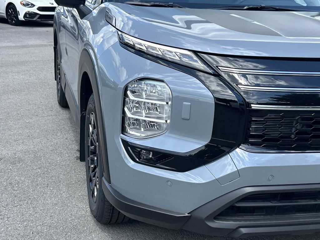 New 2026 Mitsubishi Outlander SUV