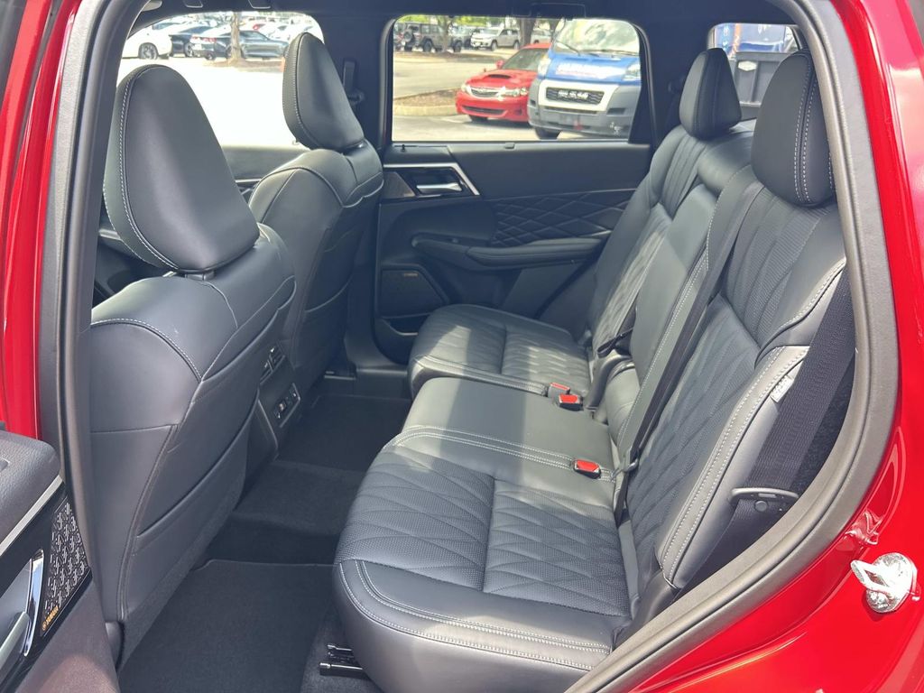 New 2026 Mitsubishi Outlander SUV