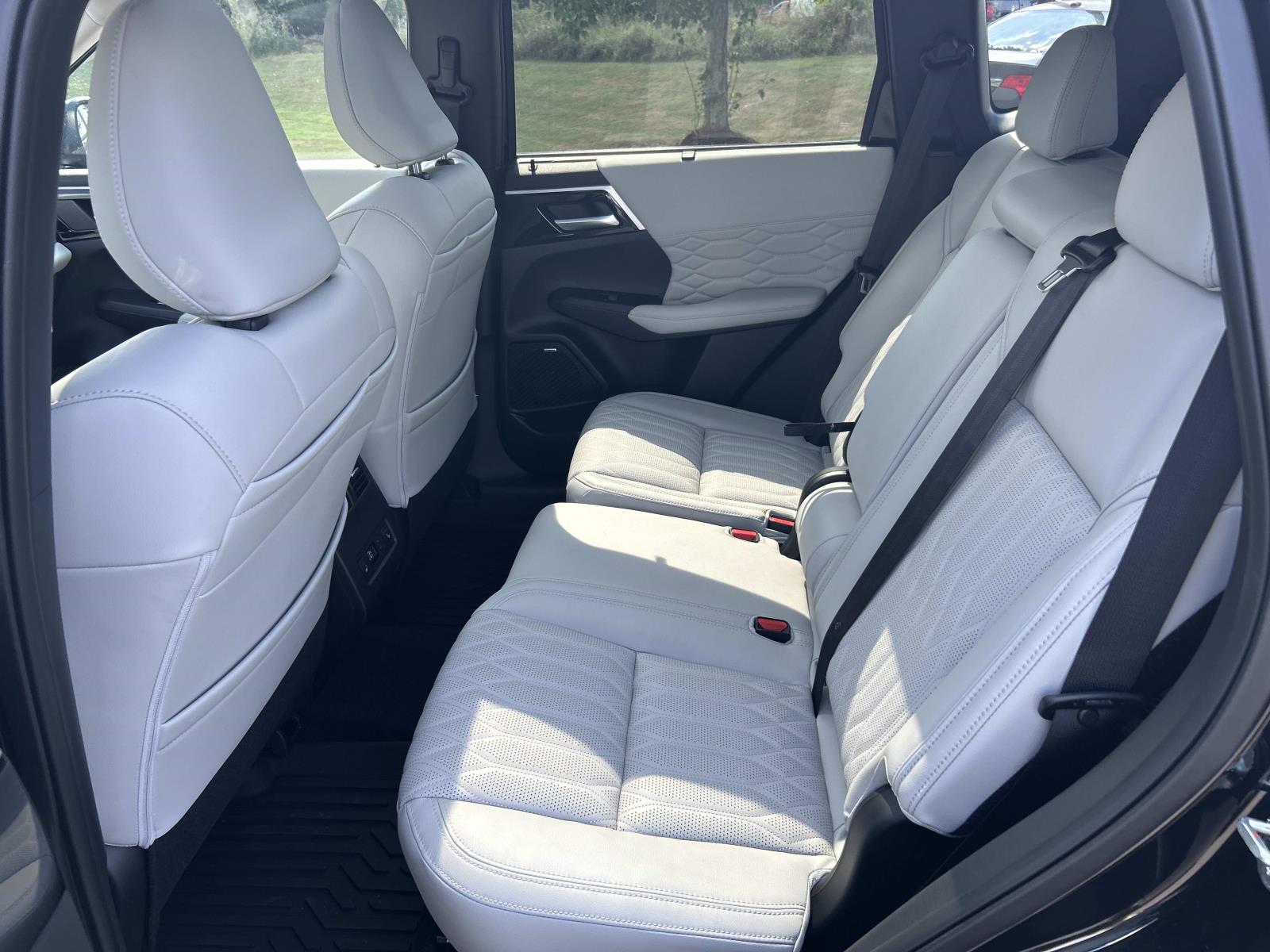 New 2026 Mitsubishi Outlander SUV