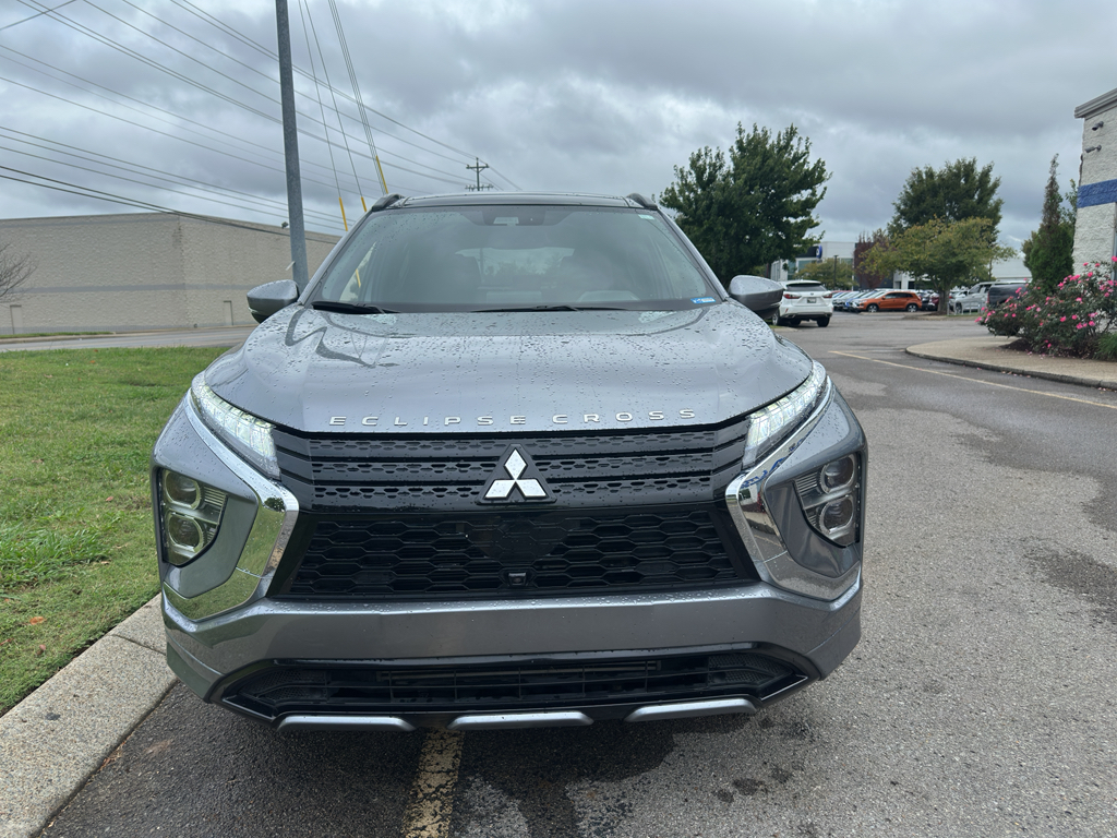 2024 Mitsubishi Eclipse Cross SEL photo 3