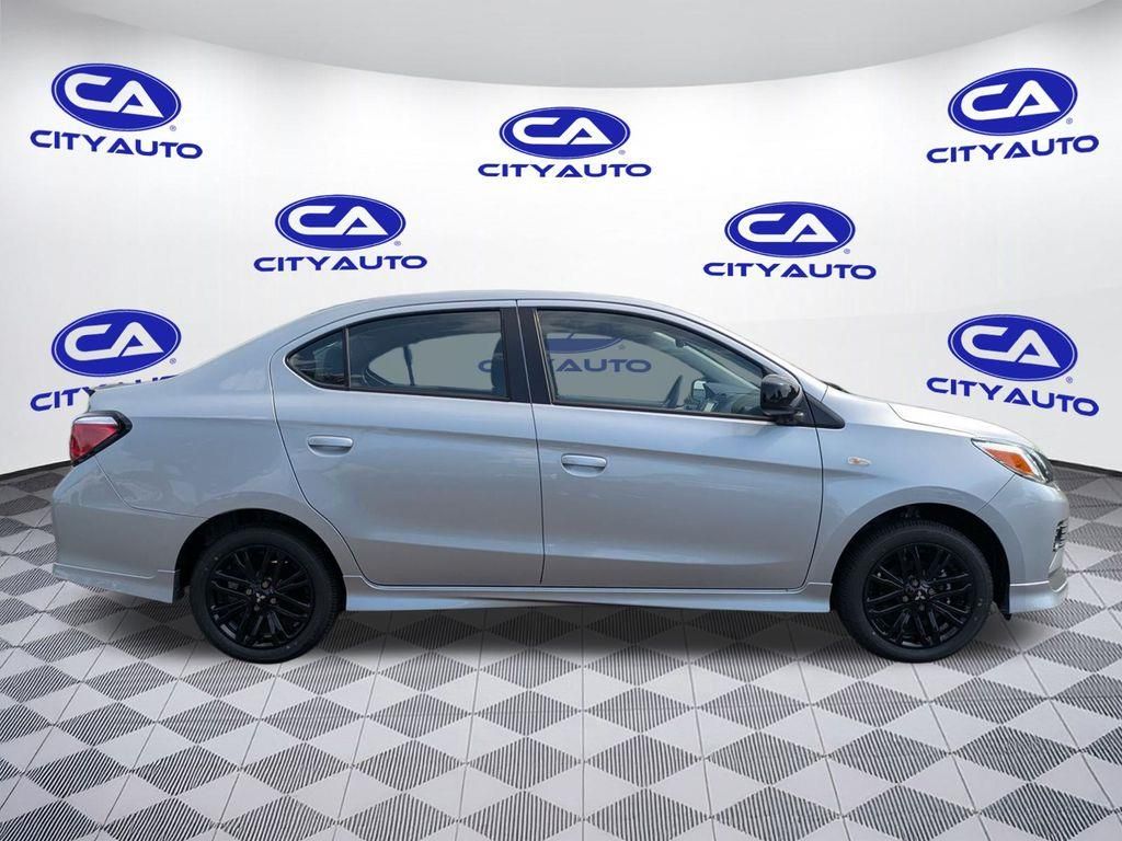 2024 Mitsubishi Mirage G4 Black Edition photo 9
