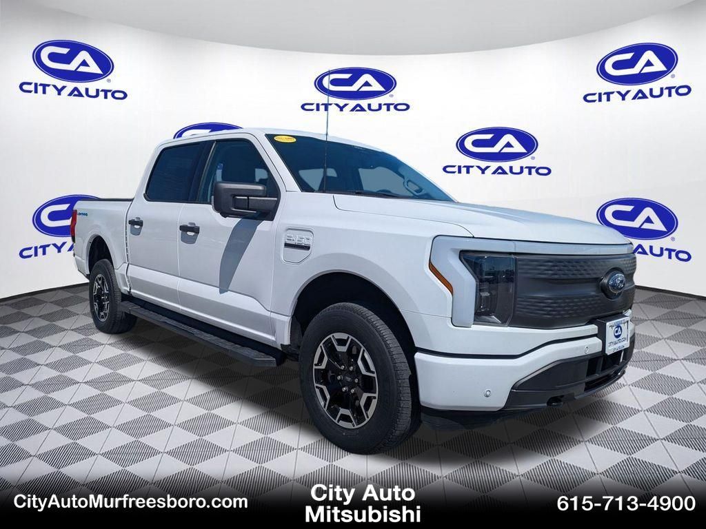2022 Ford F-150 Lightning XLT