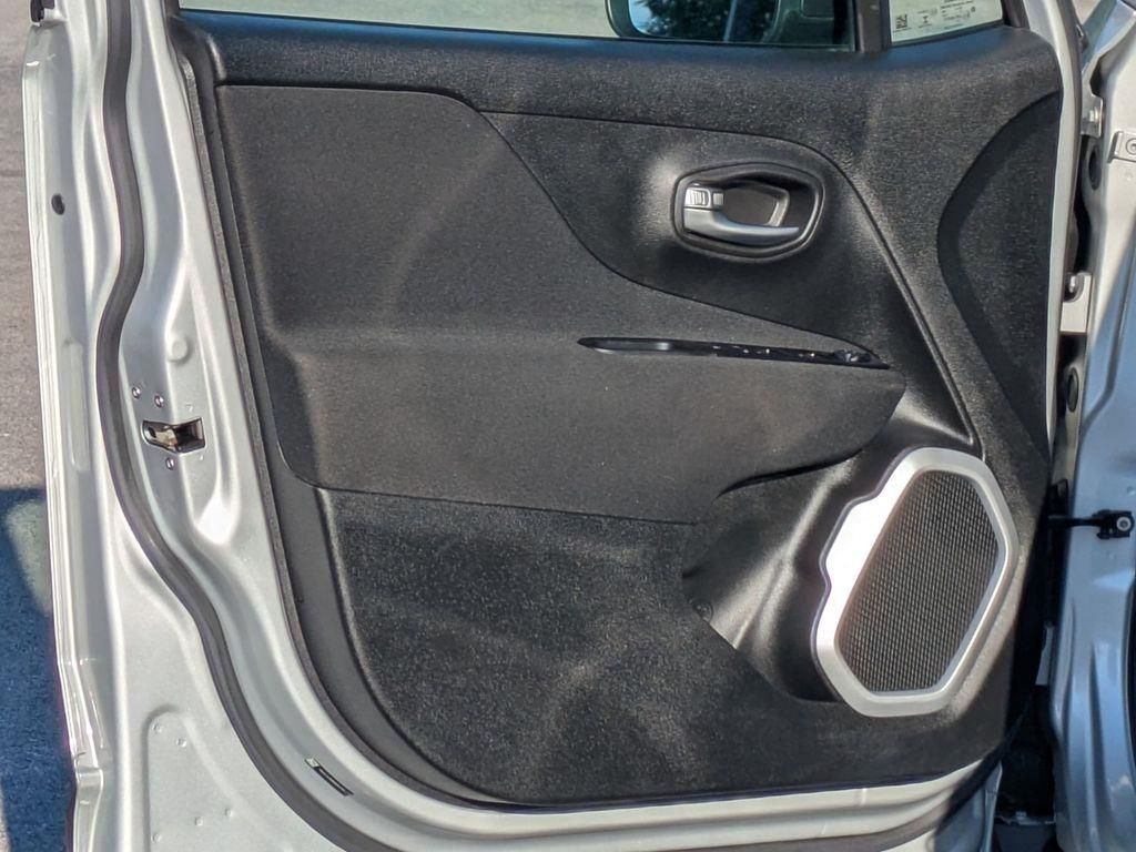 2020 Jeep Renegade Sport photo 2