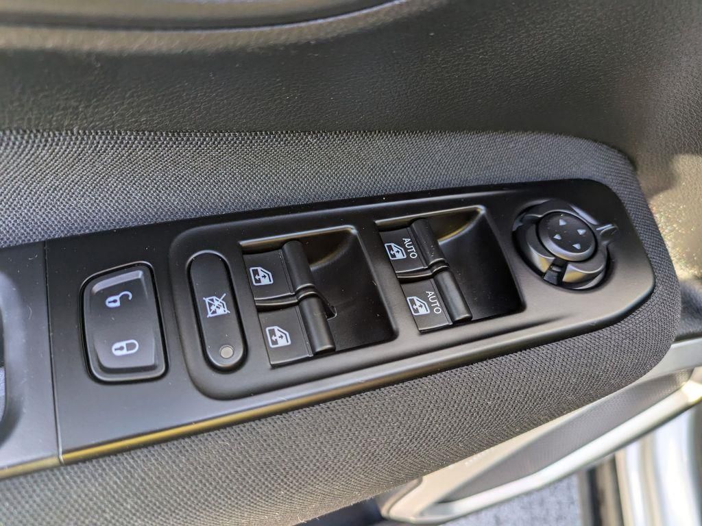 2020 Jeep Renegade Sport photo 3