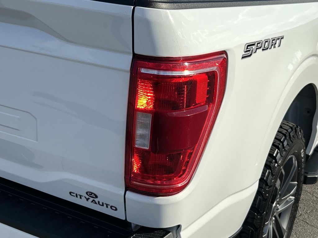 2023 Ford F-150 XLT photo 10