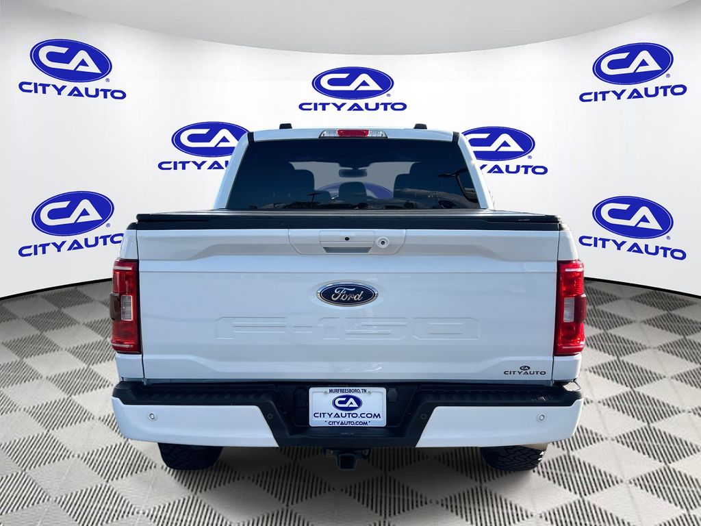 2023 Ford F-150 XLT photo 3