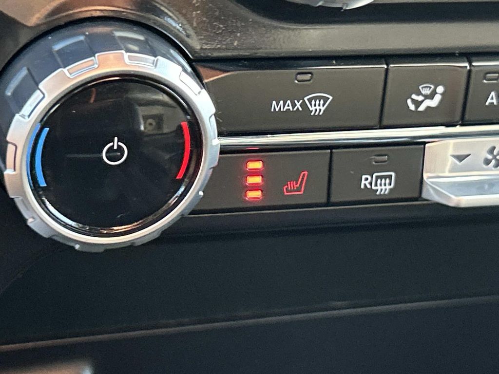 2023 Ford F-150 XLT photo 26
