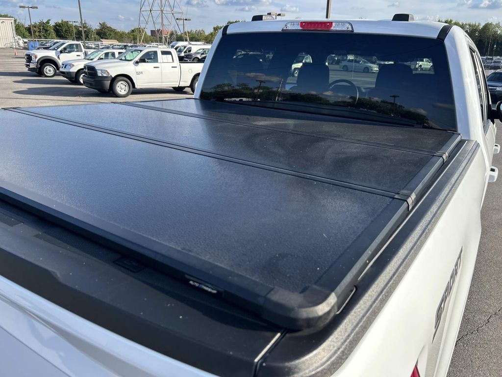 2023 Ford F-150 XLT photo 11