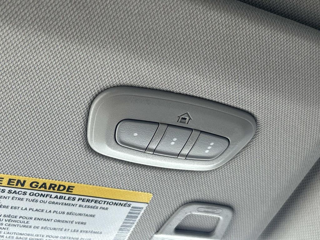2023 Jeep Cherokee 4xe photo 27