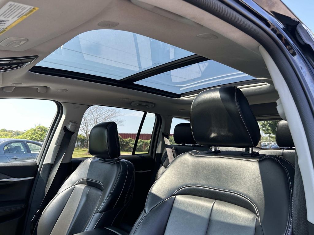 2023 Jeep Cherokee 4xe photo 23