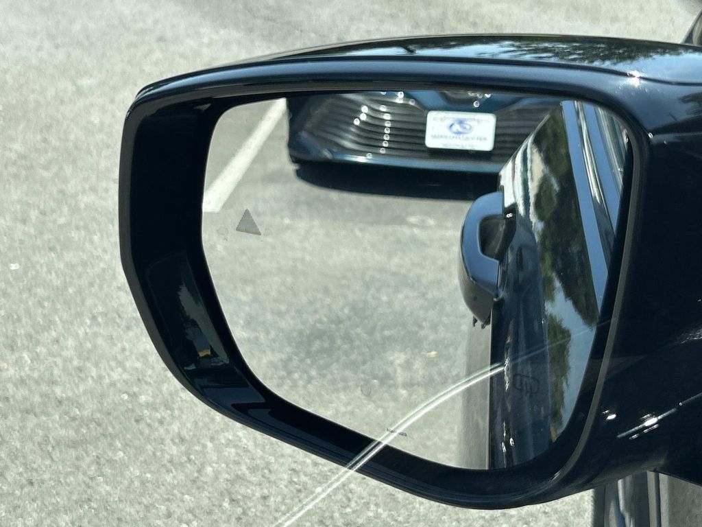 2023 Jeep Cherokee 4xe photo 15