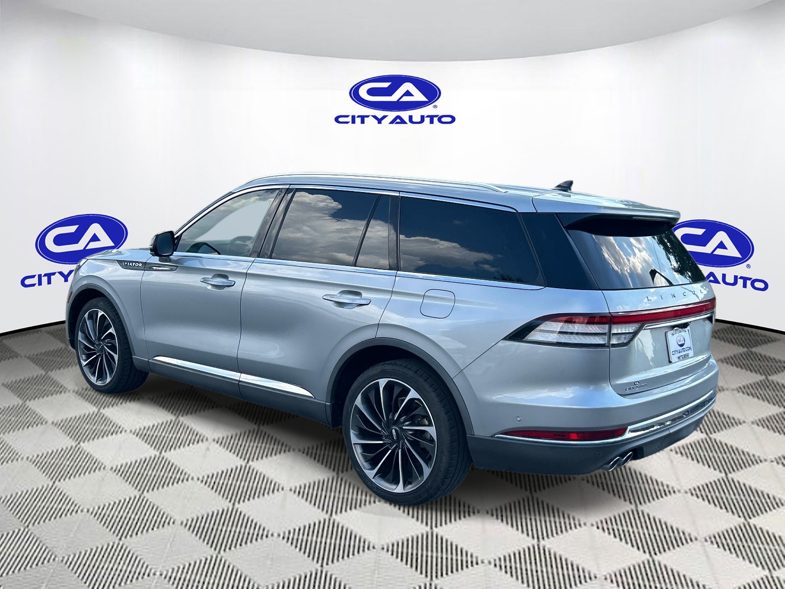 Used 2021 Lincoln Aviator SUV