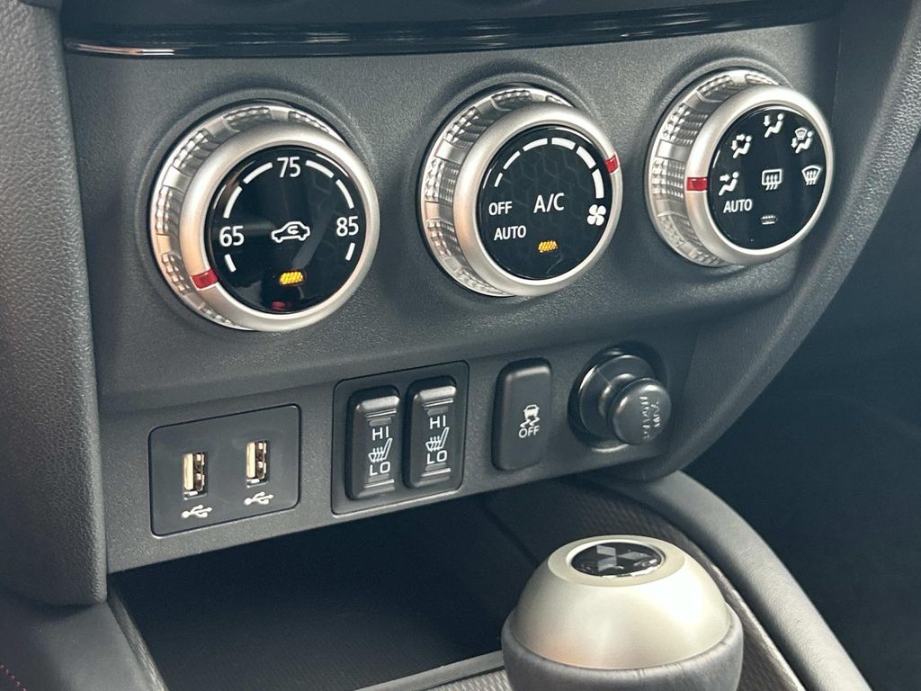 2025 Mitsubishi Outlander Sport ES SE LE photo 18