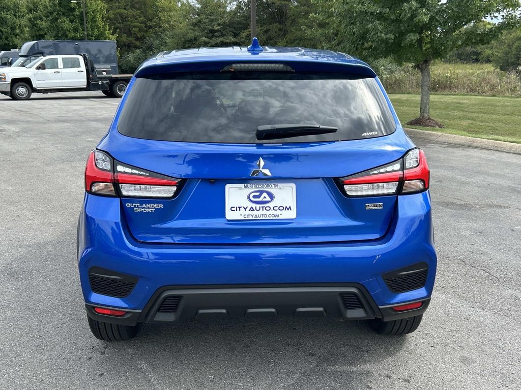 2025 Mitsubishi Outlander Sport ES SE LE photo 2
